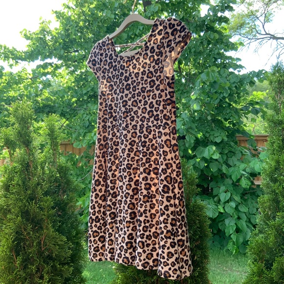 Girls Leopard skater dress - Picture 1 of 3